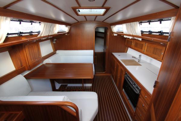 Faurby 335 with mahogany interior