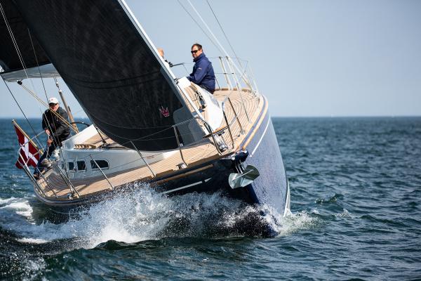 Faurby 460 sailing